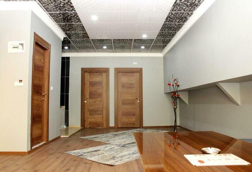 スタンダードスタジオ, Biglife