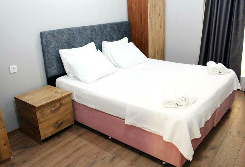 スタンダードスタジオ, Biglife