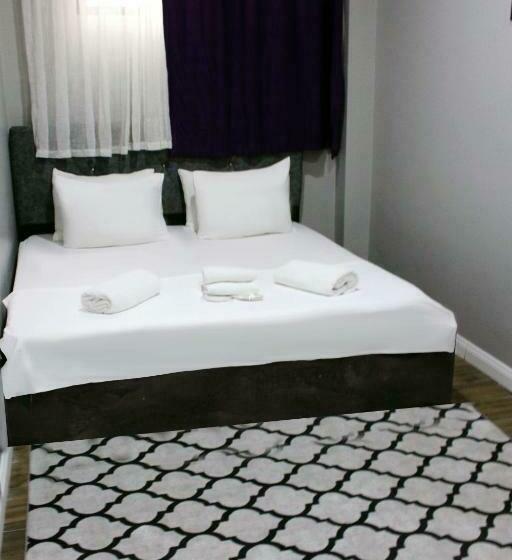 デラックスファミリールーム, Biglife