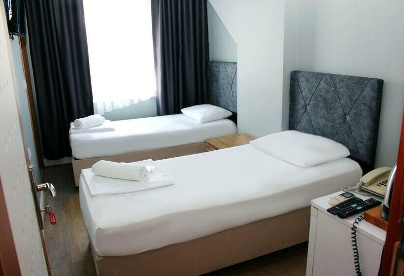 スタンダードルーム, Biglife