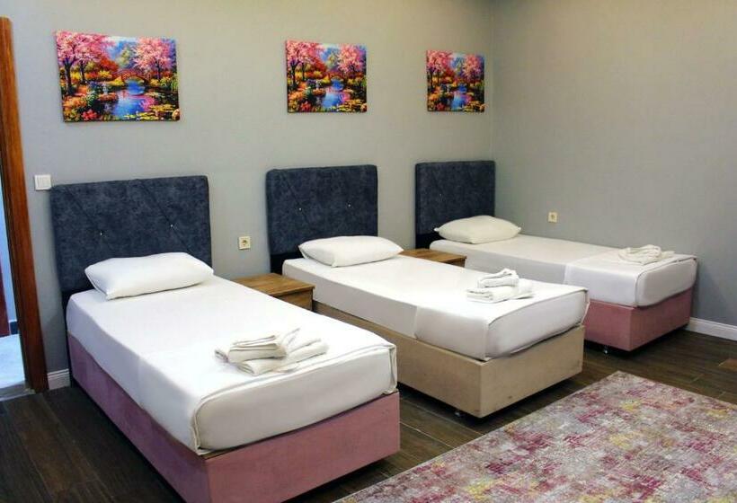 バスルーム共有のトリプルスタンダード, Biglife