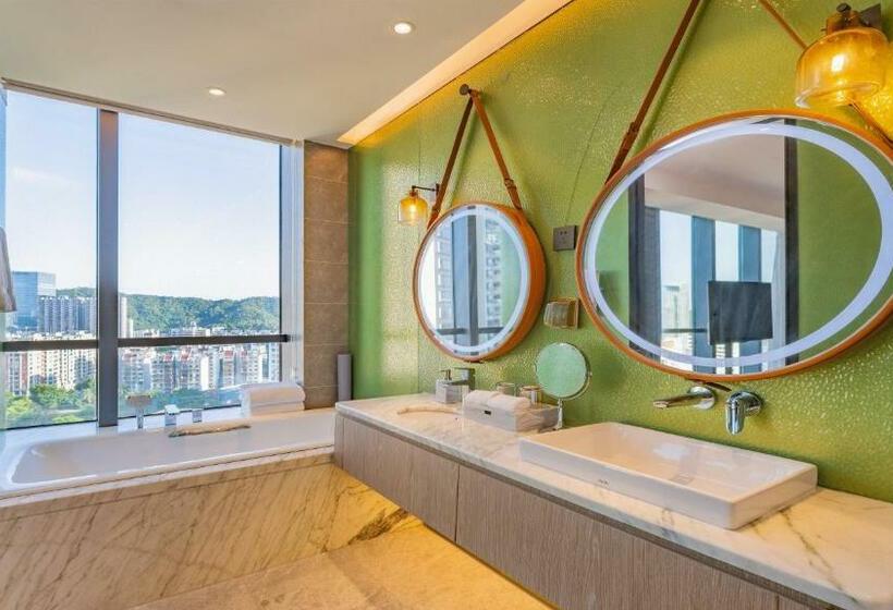اتاق پرمیوم, Holiday Inn Zhuhai City Center, An Ihg