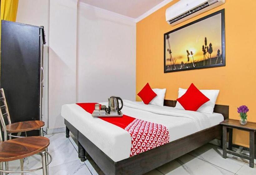 غرفة كلاسيكية ثلاثية, Oyo Flagship 70237 Cozy Stay Deluxe