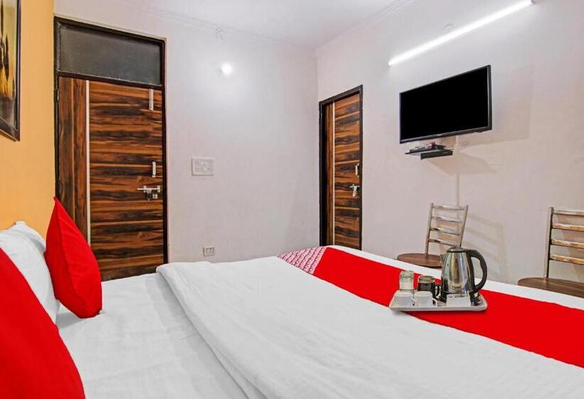غرفة كلاسيكية ثلاثية, Oyo Flagship 70237 Cozy Stay Deluxe