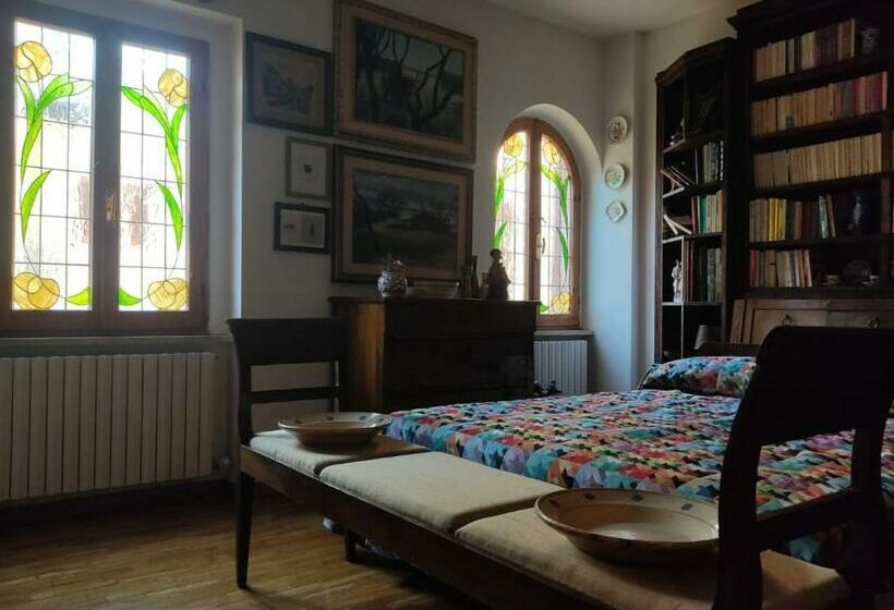 غرفة قياسية, Rua Dell Arco 11