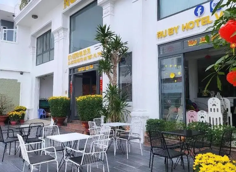 اتاق سوپریور با تخت بزرگ, Ruby Hotel Vĩnh Long