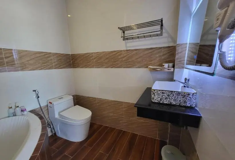سوییت خانوادگی, Ruby Hotel Vĩnh Long