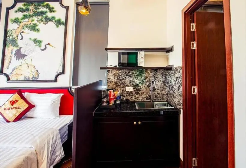 مجموعه ویستا شهر, Ruby Hotel Vĩnh Long