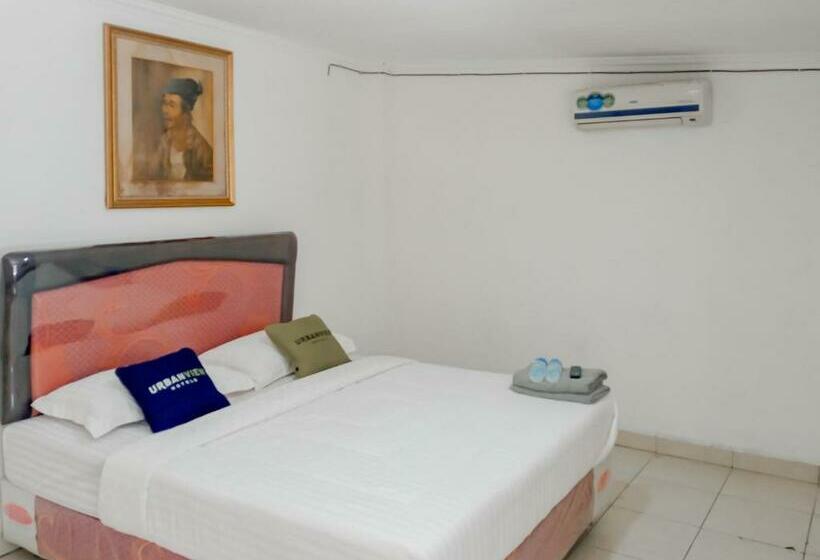 スタンダードルーム, Urbanview Hotel Rio Life House Cianjur By Reddoorz