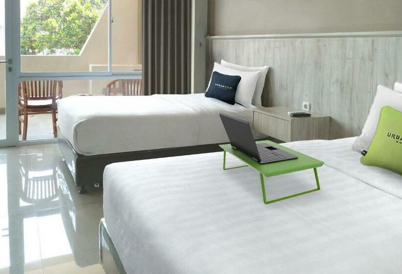 Номер Стандарт, Urbanview Hotel Rio Life House Cianjur By Reddoorz