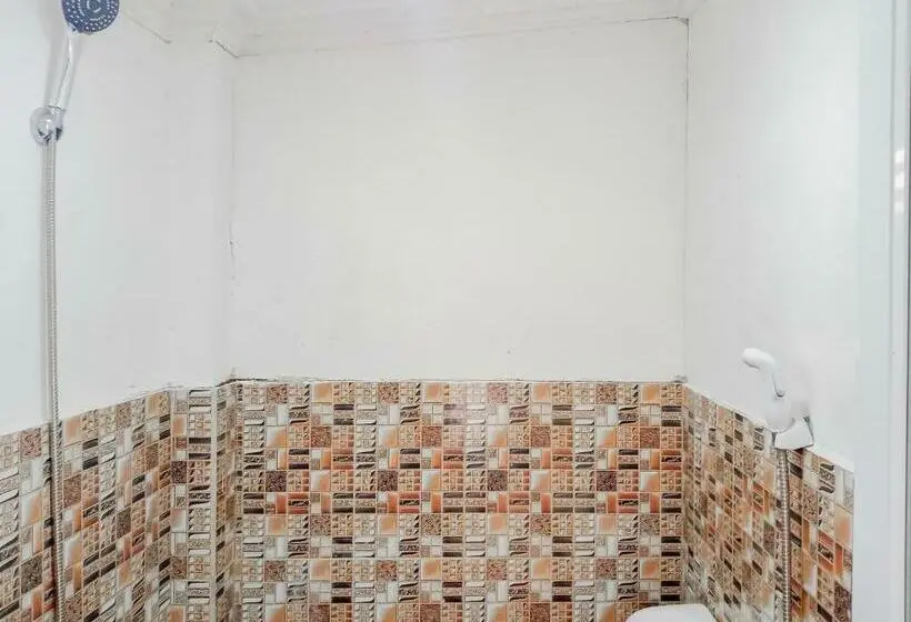 エコノミールーム, Urbanview Hotel Rio Life House Cianjur By Reddoorz