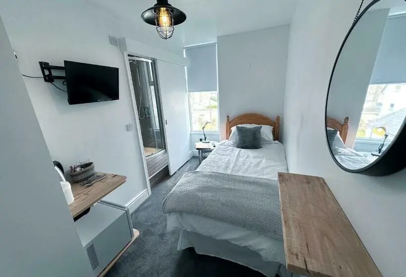 اتاق اکونومی یک تخته, Môr Heli Guest House Criccieth