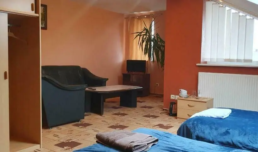 اتاق استاندارد سه نفره, Deizė