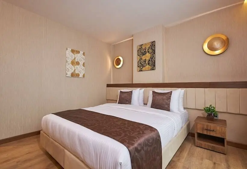 バスタブ付きデラックスルーム, Trademark Collection By Wyndham Operla Airport Hotels