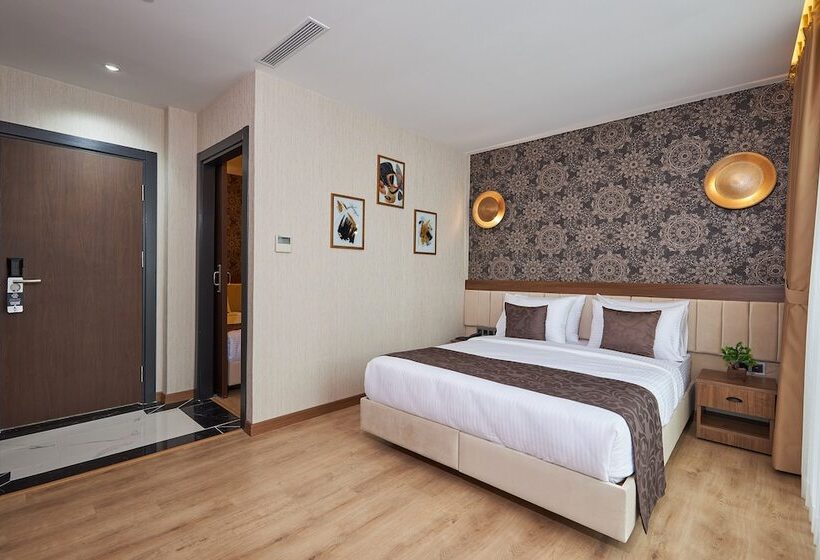 اتاق خانوادگی, Trademark Collection By Wyndham Operla Airport Hotels