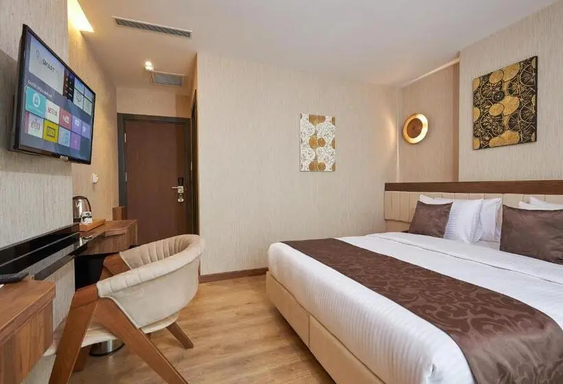 バスタブ付きデラックスルーム, Trademark Collection By Wyndham Operla Airport Hotels