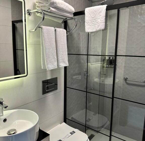 高级大房间, Trademark Collection By Wyndham Operla Airport Hotels