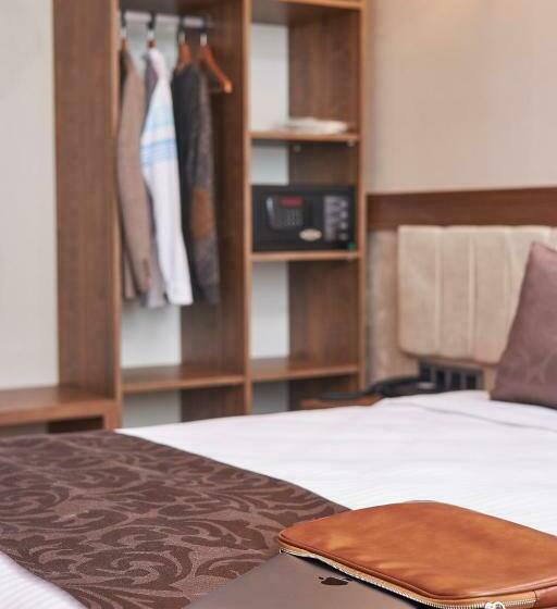 高级大房间, Trademark Collection By Wyndham Operla Airport Hotels