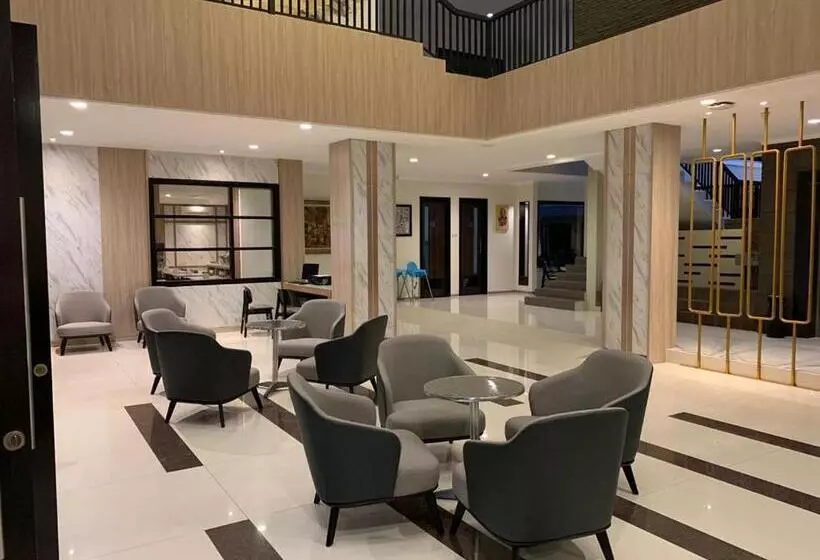 Superior Oda, Bintang Mulia