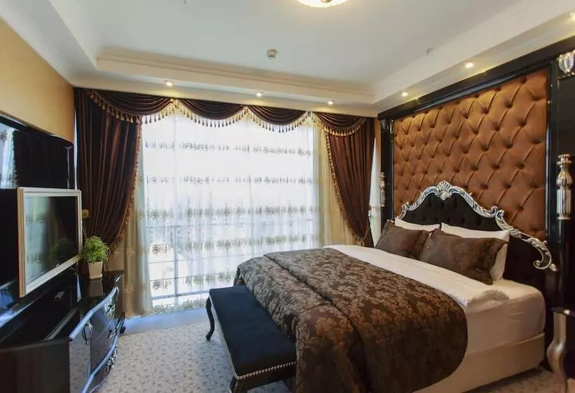 スイート, Boutique Hotel Buta