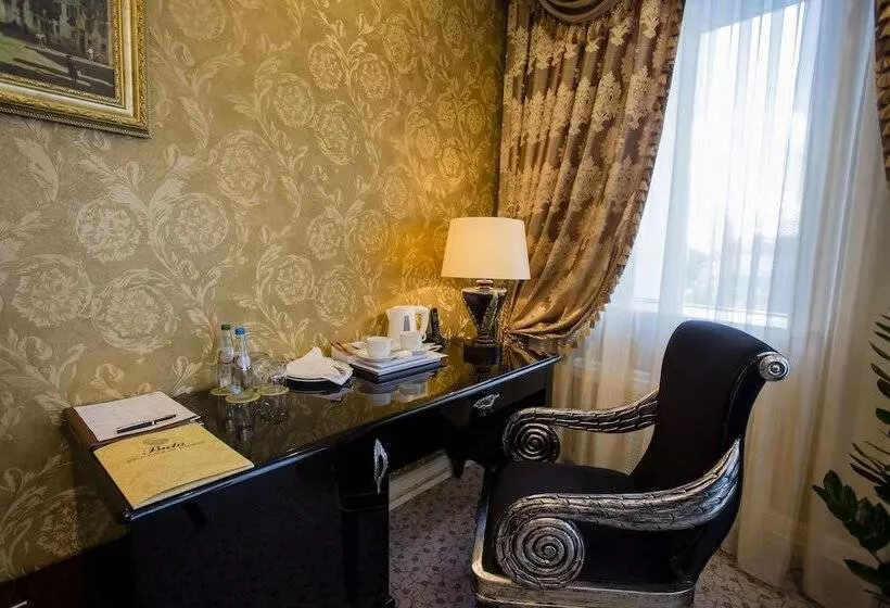 コンフォーとスイートルーム, Boutique Hotel Buta