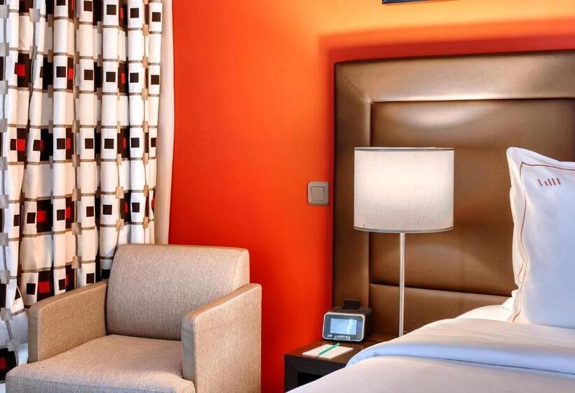 Номер Deluxe, Akwa Palace Douala