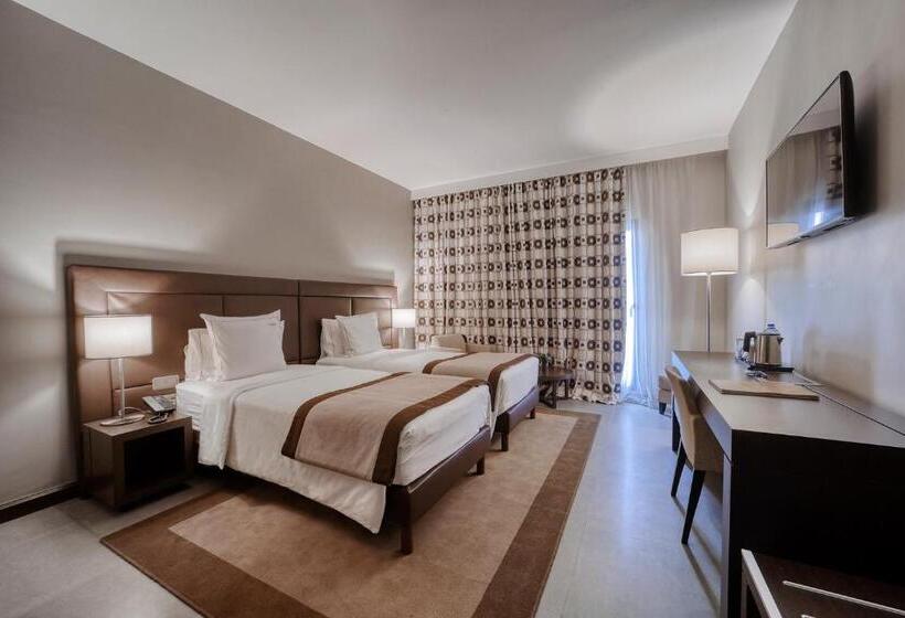 Номер Deluxe, Akwa Palace Douala