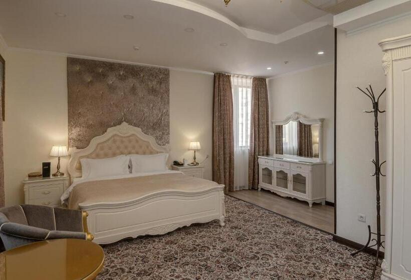 سوییت اجرایی, Jannat Regency