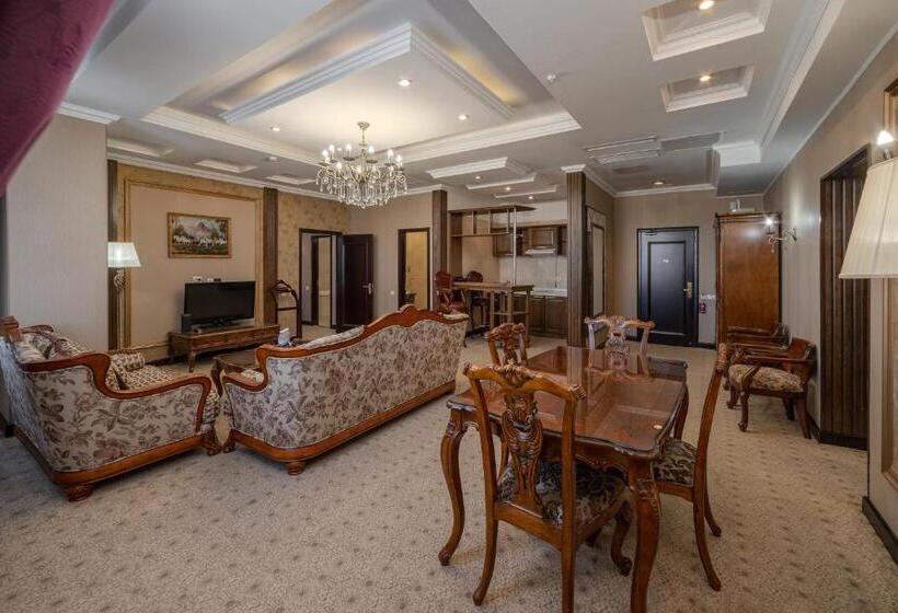 سوئیت پرزیدنت, Jannat Regency