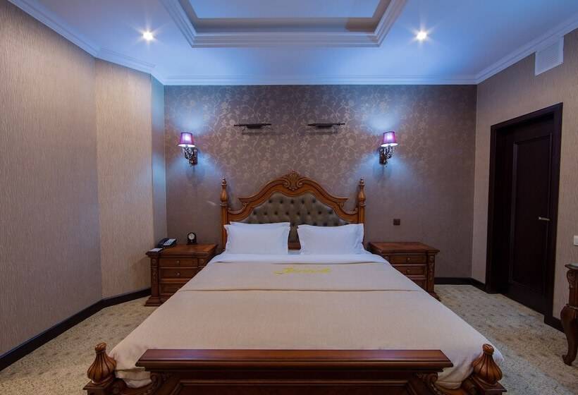 سوئیت پرزیدنت, Jannat Regency