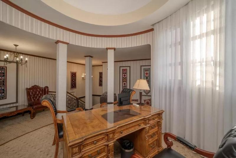 سوئیت پرزیدنت, Jannat Regency