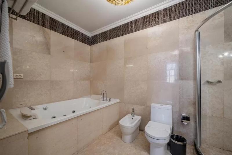 سوئیت پرزیدنت, Jannat Regency