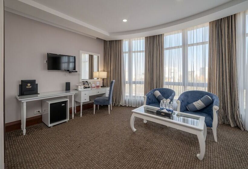 اتاق لوکس, Jannat Regency