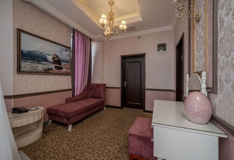 سوییت اجرایی, Jannat Regency