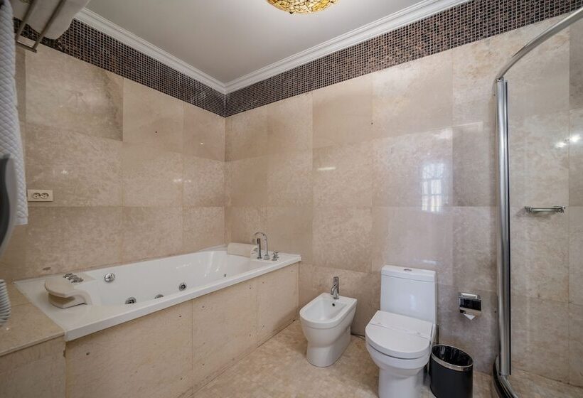 سوئیت پرزیدنت, Jannat Regency