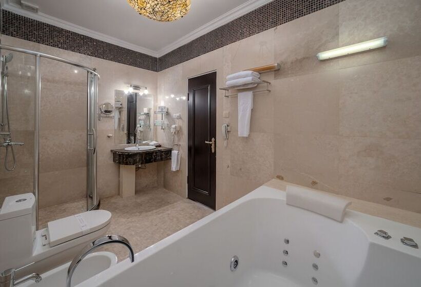 سوئیت پرزیدنت, Jannat Regency