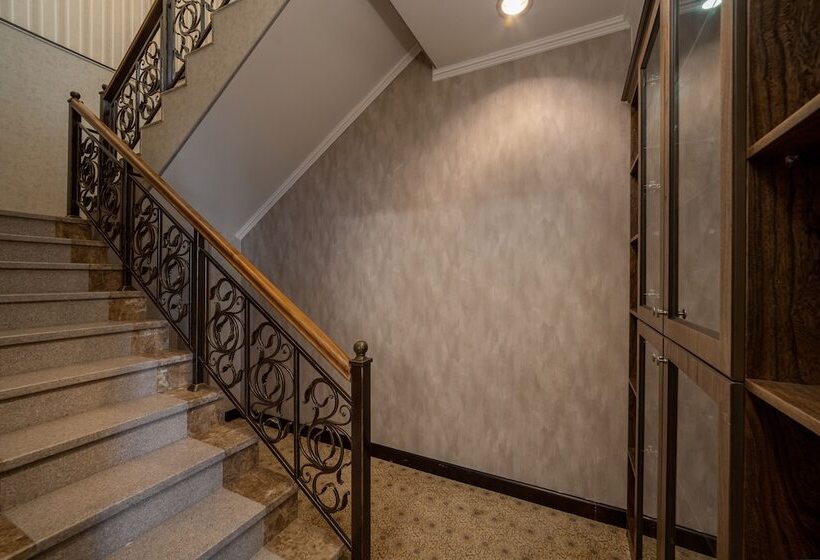 سوئیت پرزیدنت, Jannat Regency