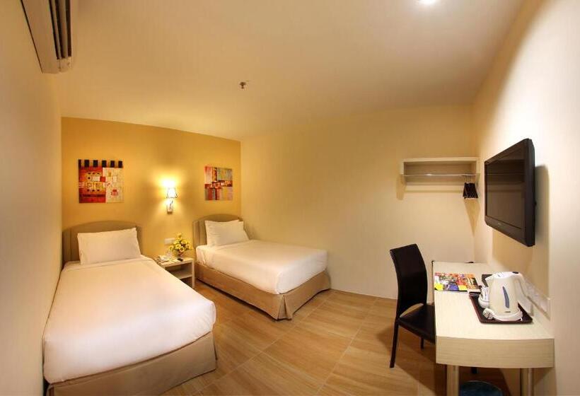 اتاق سوپریور, Mincott