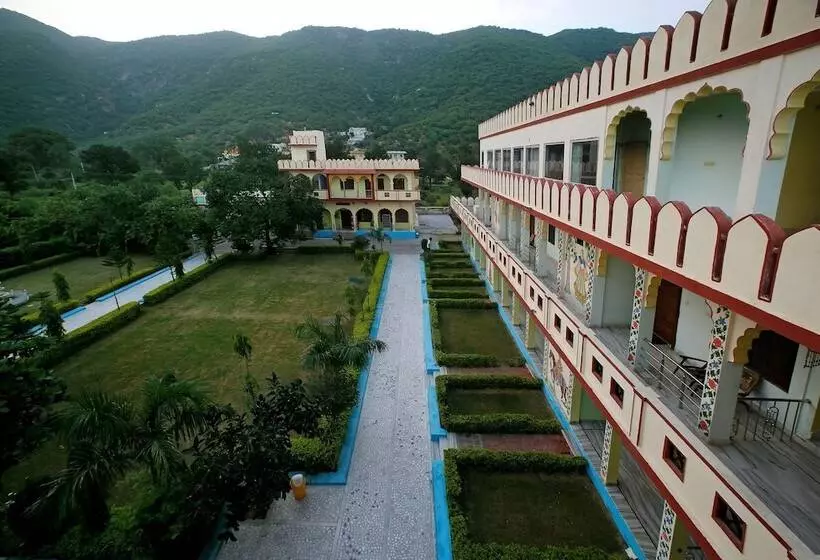 Deluxe Suite, Pushkar Heritage