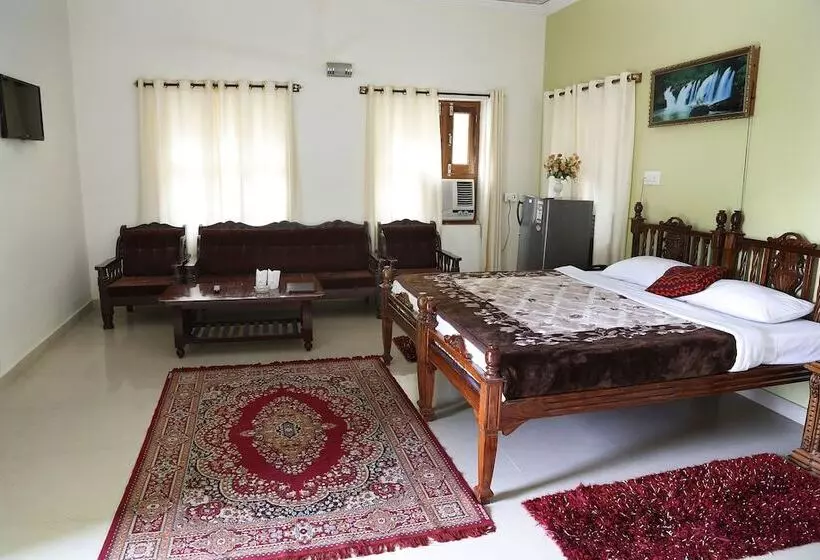 Deluxe Suite, Pushkar Heritage