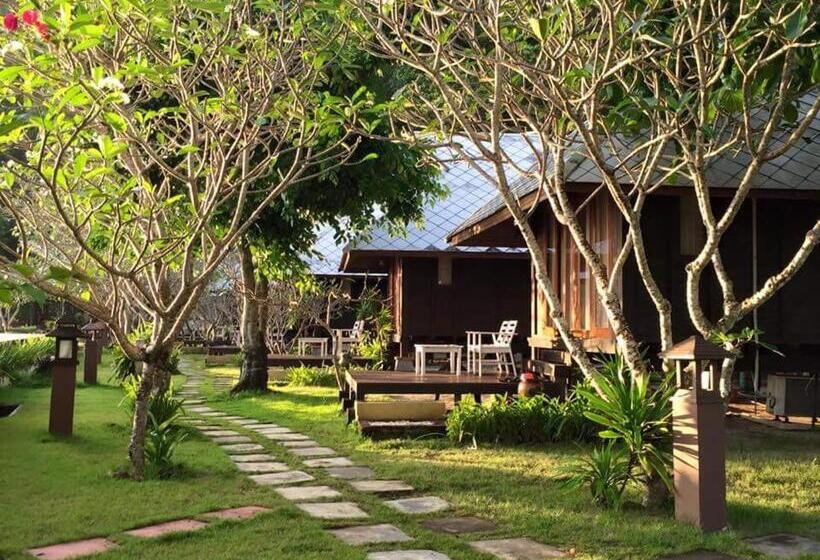 스탠다드 방갈로, Thanya Beach Resort   Sha Plus