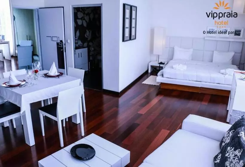 سوییت جونیور, Vip Praia