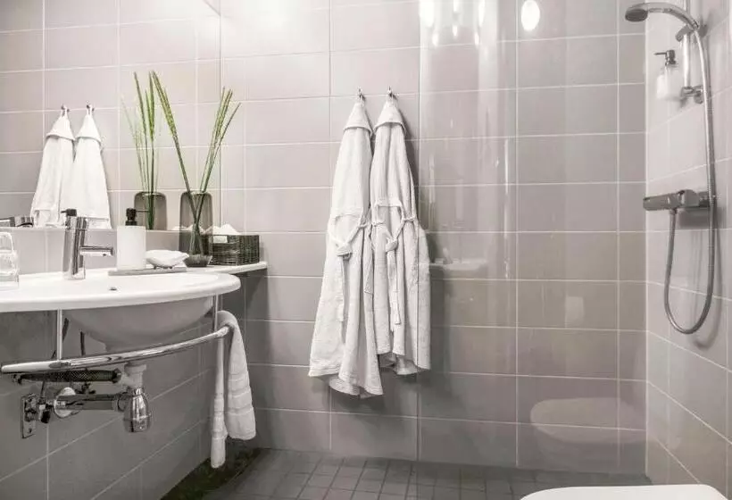 オーシャンビュースタンダードルーム, Ringenäs Hotell & Konferens