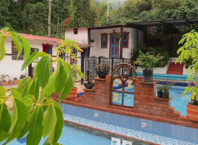 ファミリールーム, Balneario Hostal El Pacha