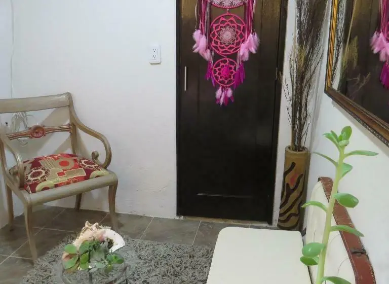 プールビュースタンダードルーム, Balneario Hostal El Pacha
