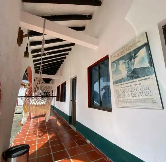 デラックスルーム, Hacienda La Pola
