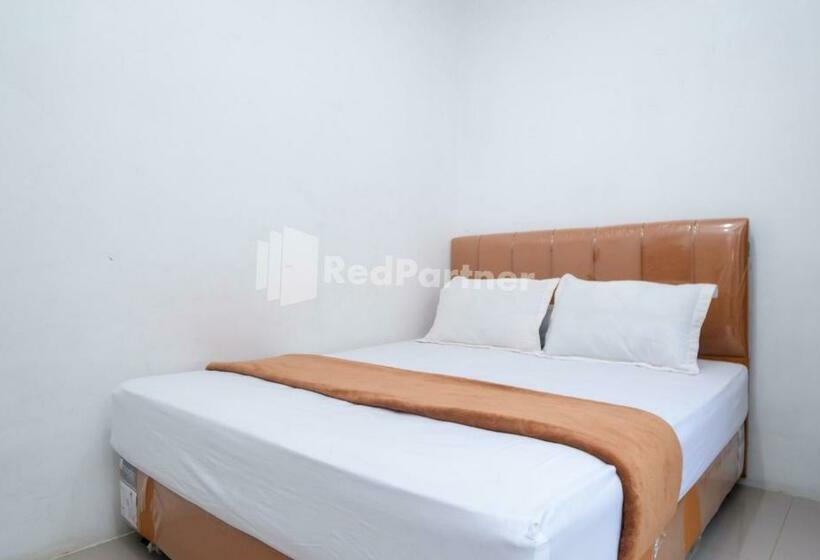 デラックスルーム, Reddoorz At Wisma Nabila Syariah Near Masjid Raya Baiturrahman Banda Aceh