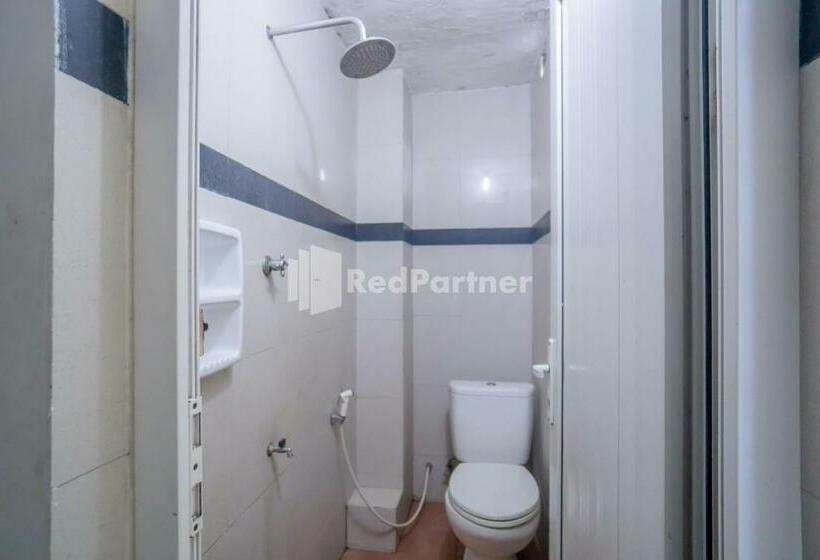 デラックスルーム, Reddoorz At Wisma Nabila Syariah Near Masjid Raya Baiturrahman Banda Aceh