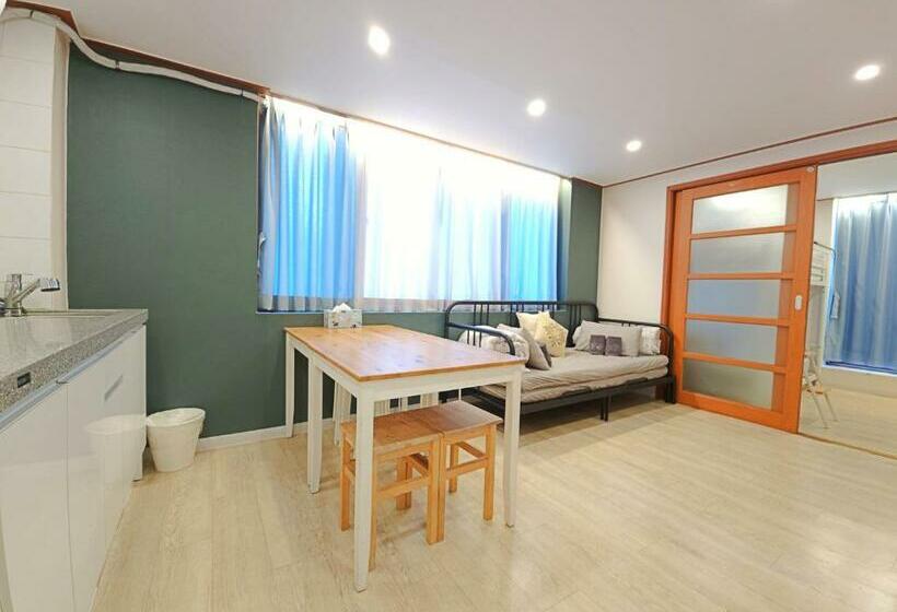 Suíte Familiar, Oyo Rooftop Hostel