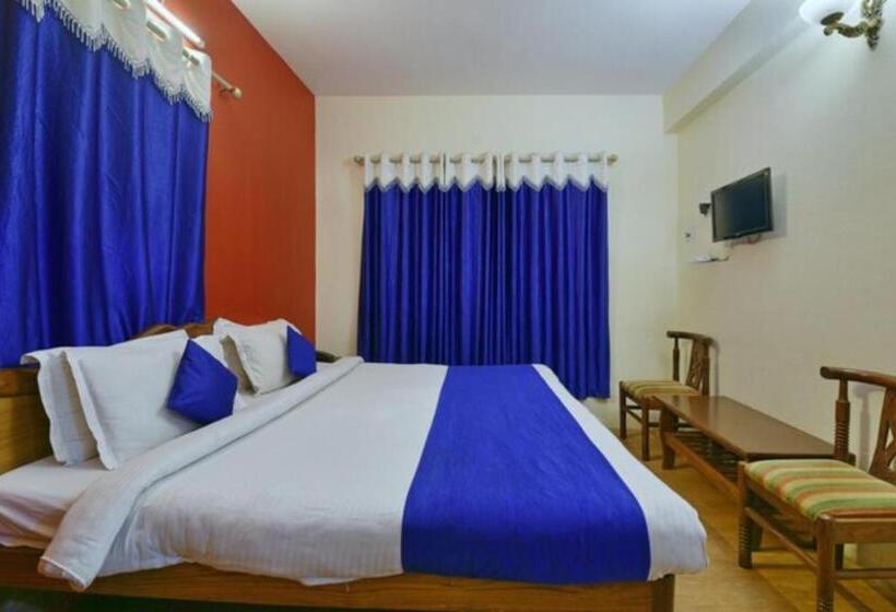 חדר סטנדרט נוף לאגם, Chinar Lake View Nainital   100 Meter From Mall Road   Hygiene, Lake View & Spacious Room